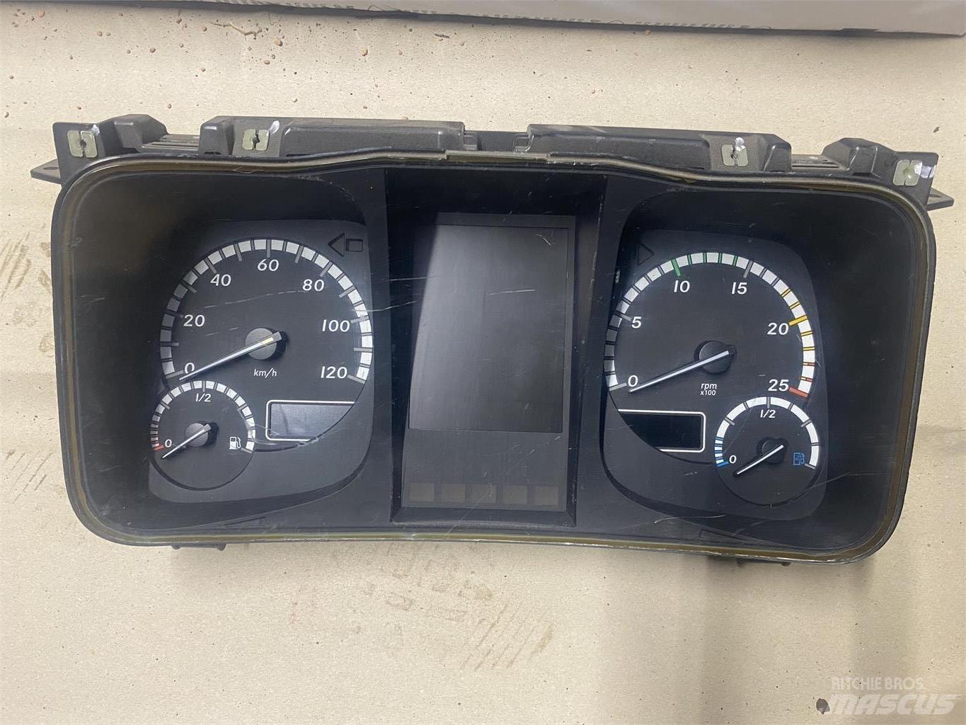 Mercedes-Benz Actros Componenti elettroniche