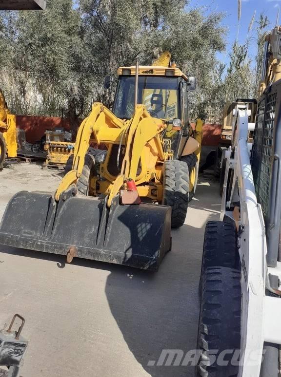 JCB 2DXSM Pale gommate