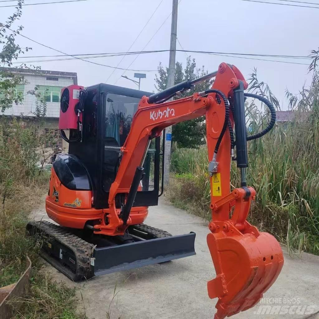 Kubota U20 Miniescavatori