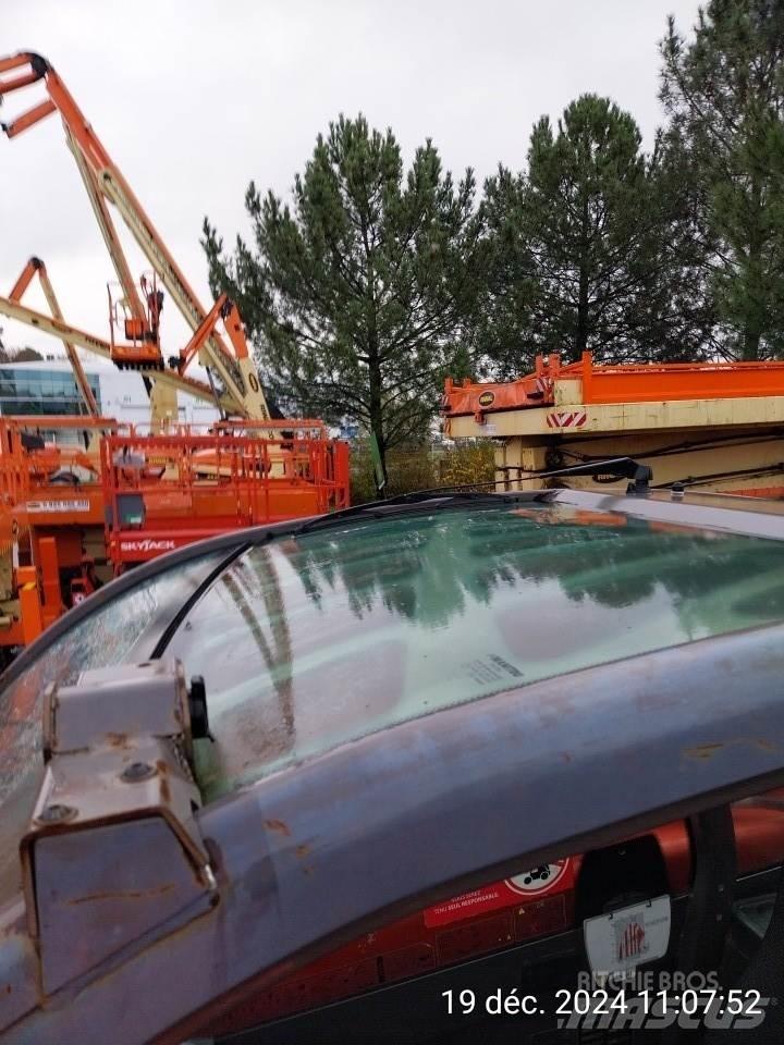 Manitou MT1440 Sollevatori telescopici