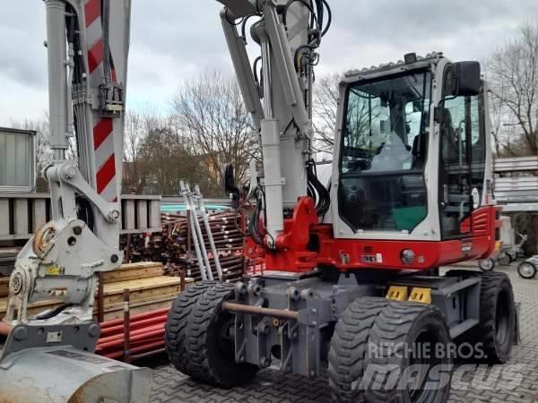 Takeuchi TB 395 W Escavatori gommati