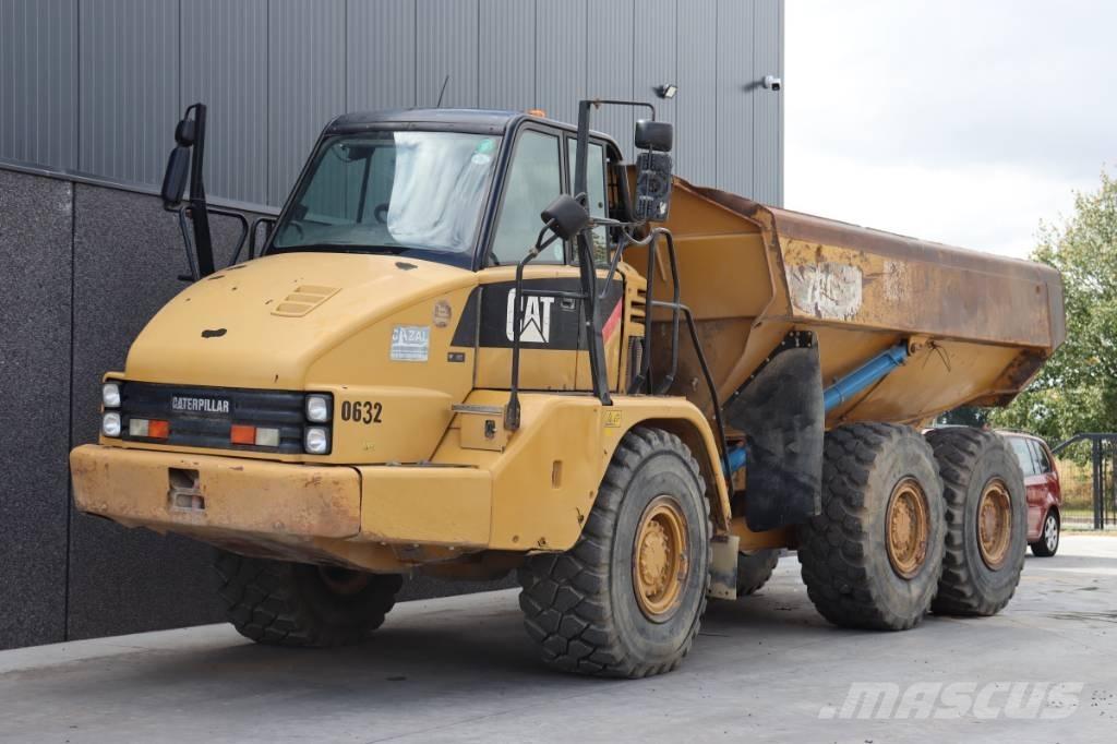 CAT 730 Dumpers articolati