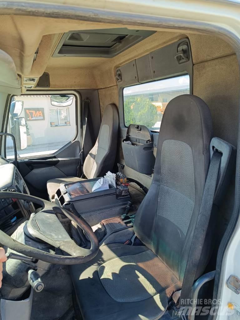 Renault 320 DCI Autogru