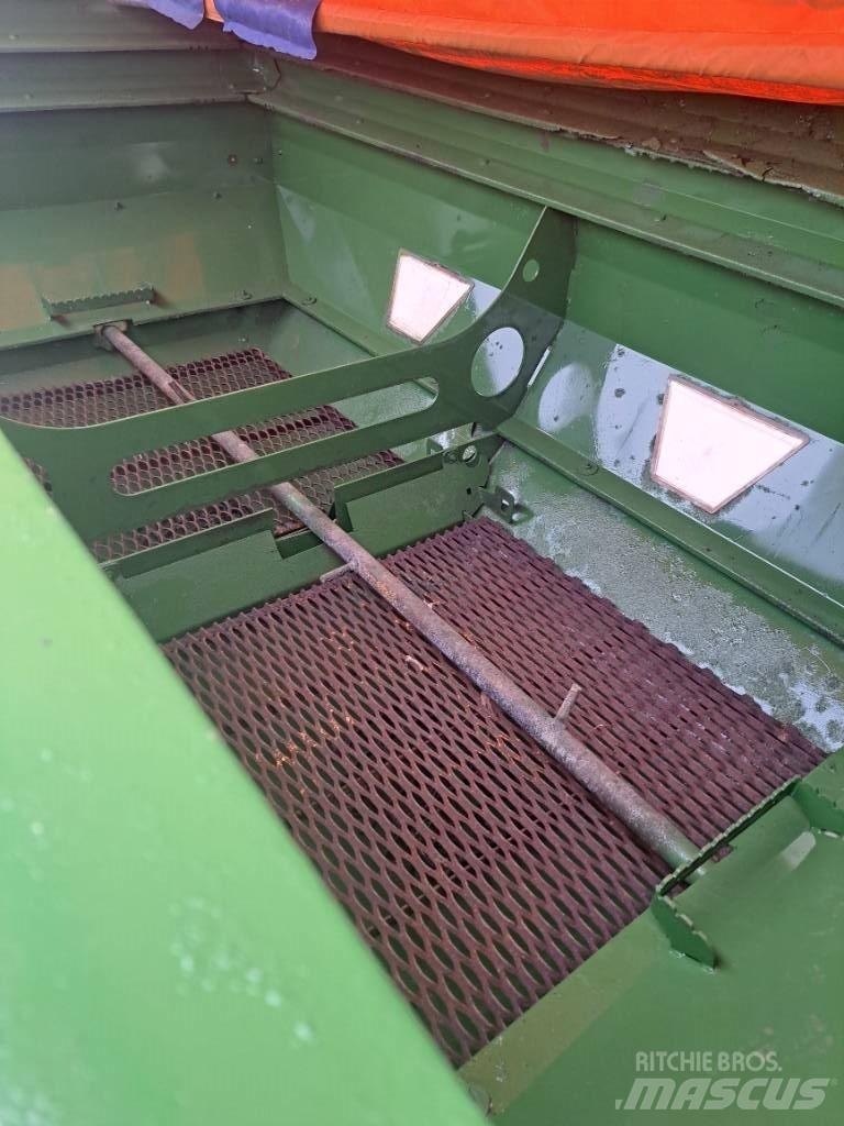 Amazone ZA-M 3000 Spargiminerale