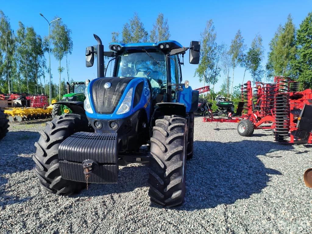 New Holland T 7.230 Trattori