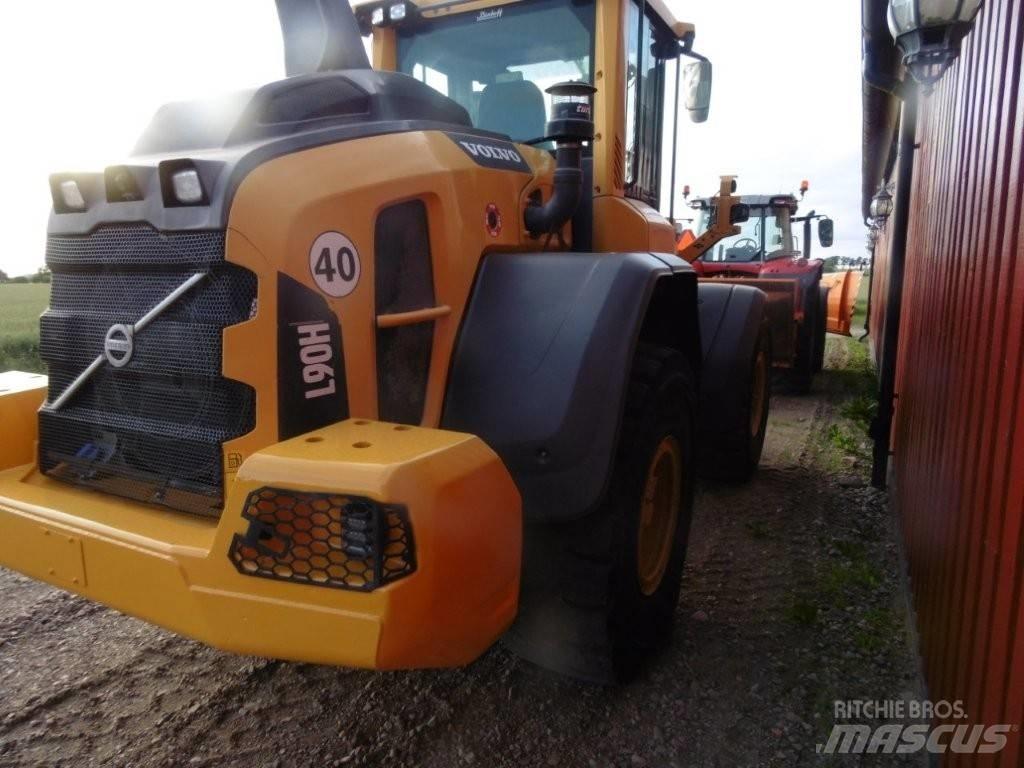 Volvo L 90 H Pale gommate