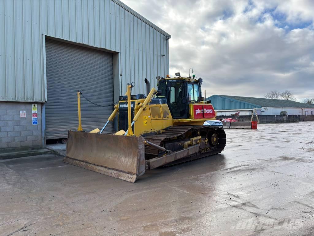 Komatsu D65PX-18E0 Dozer cingolati