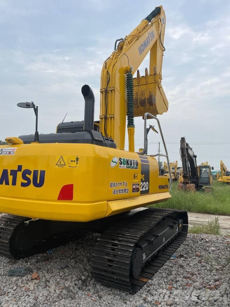 Komatsu PC 220 Escavatori cingolati