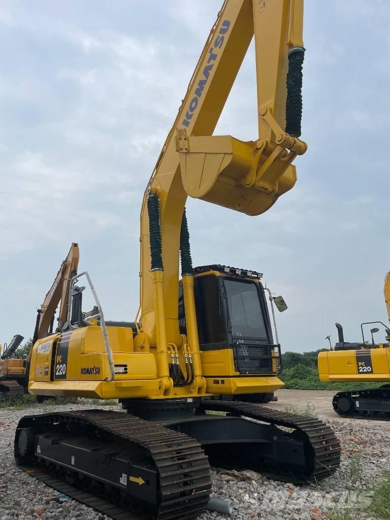 Komatsu PC 220 Escavatori cingolati