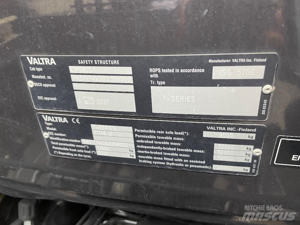 Valtra T 174 Trattori