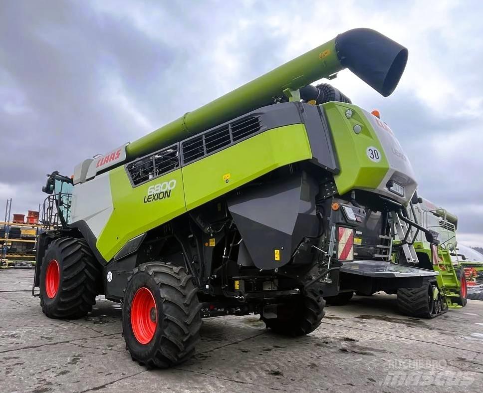 CLAAS Lexion 6800 Mietitrebbiatrici