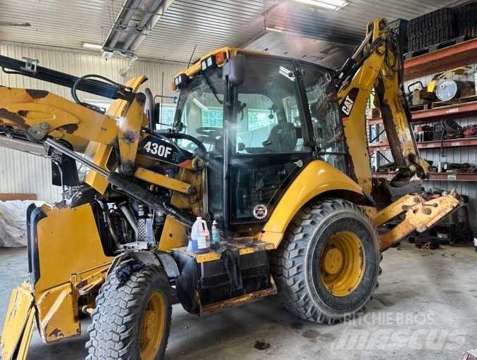 CAT 430 F IT Terne