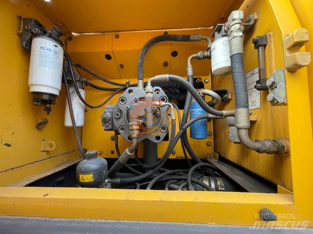 Volvo EC 210 B LC Escavatori cingolati