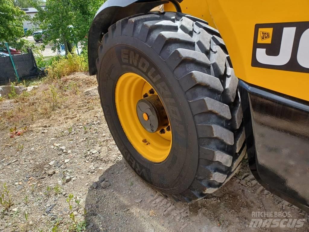 JCB 560-80 Agri Plus Sollevatori telescopici
