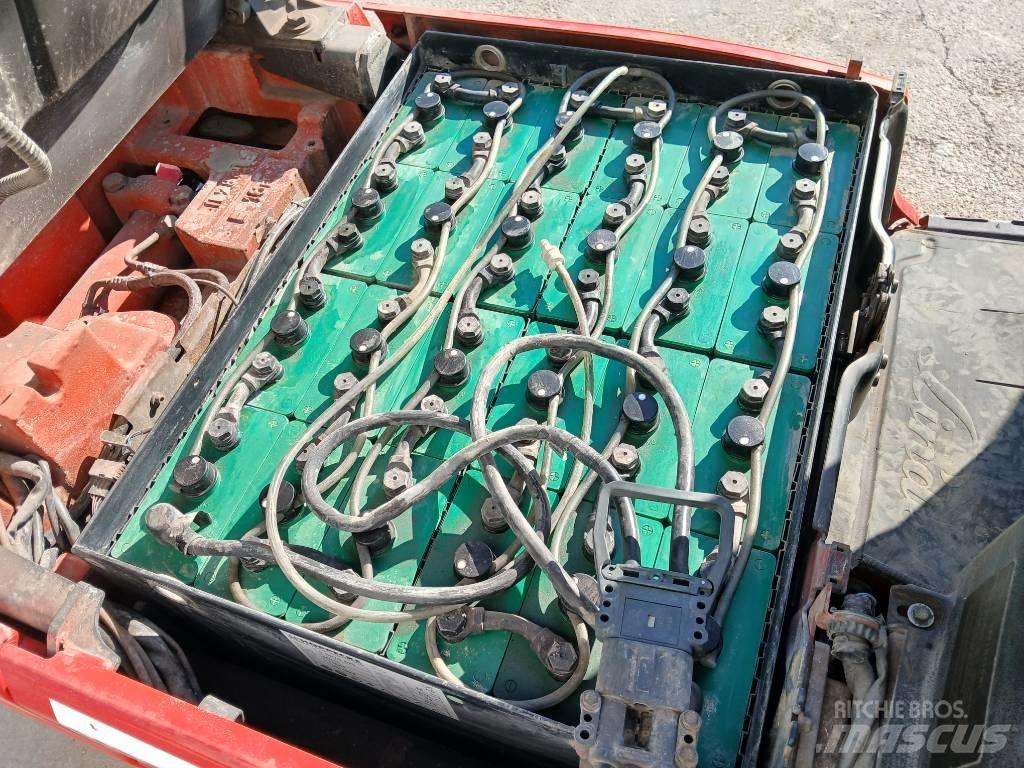 Linde E16P-01 Carrelli elevatori elettrici