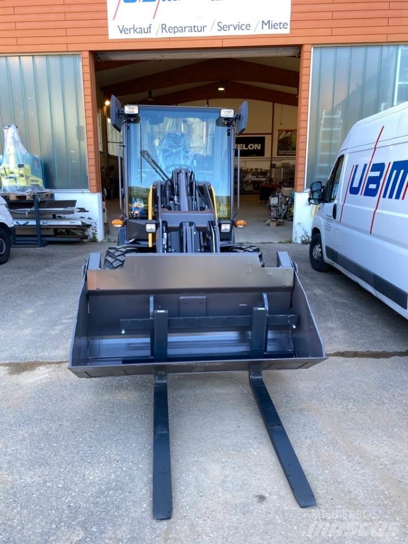 Mecalac AS600 Pale gommate