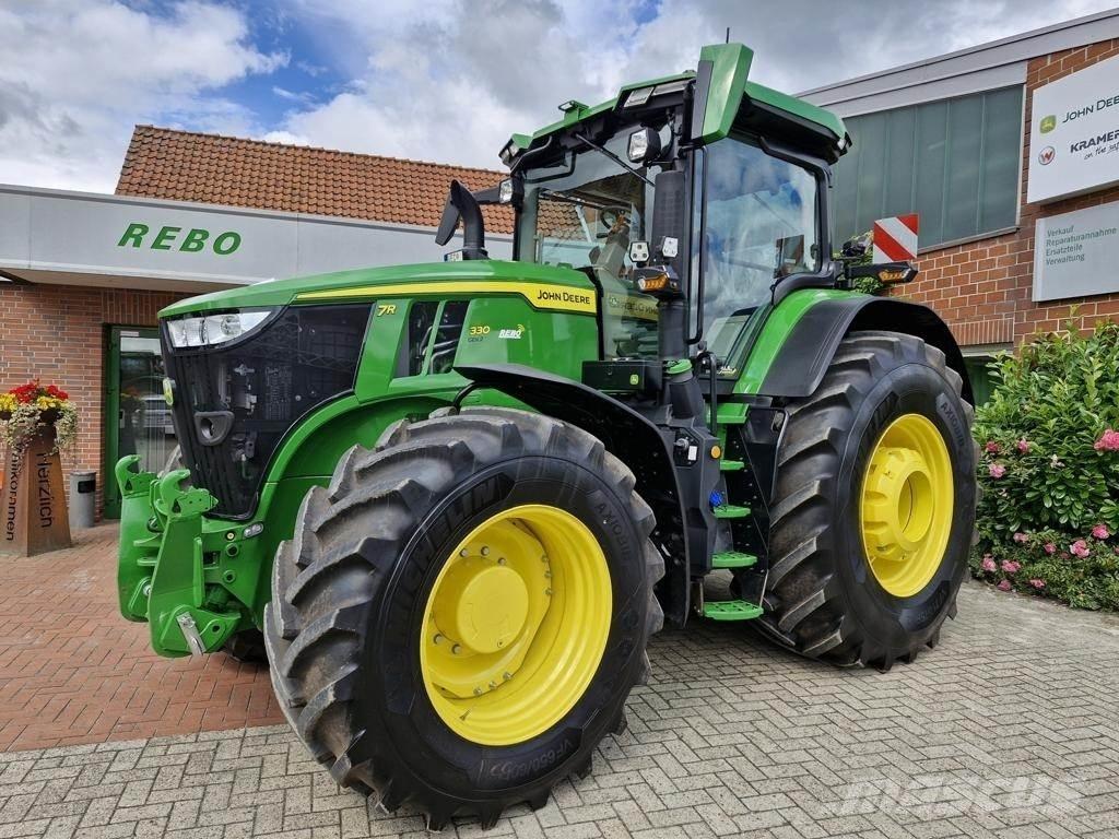 John Deere 7R330 Trattori