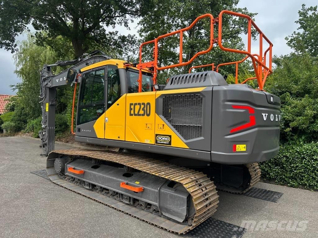 Volvo EC 220 EL Escavatori cingolati