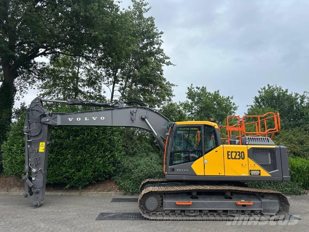 Volvo EC 220 EL Escavatori cingolati