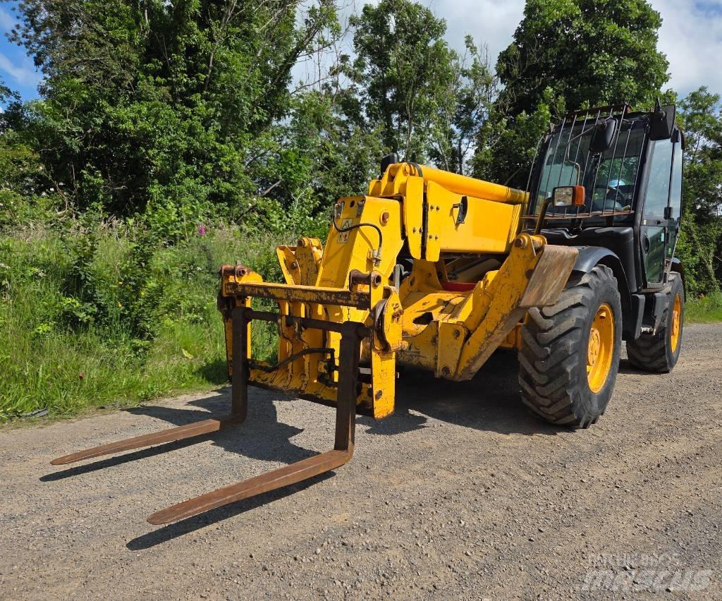 JCB 535-140 Sollevatori telescopici