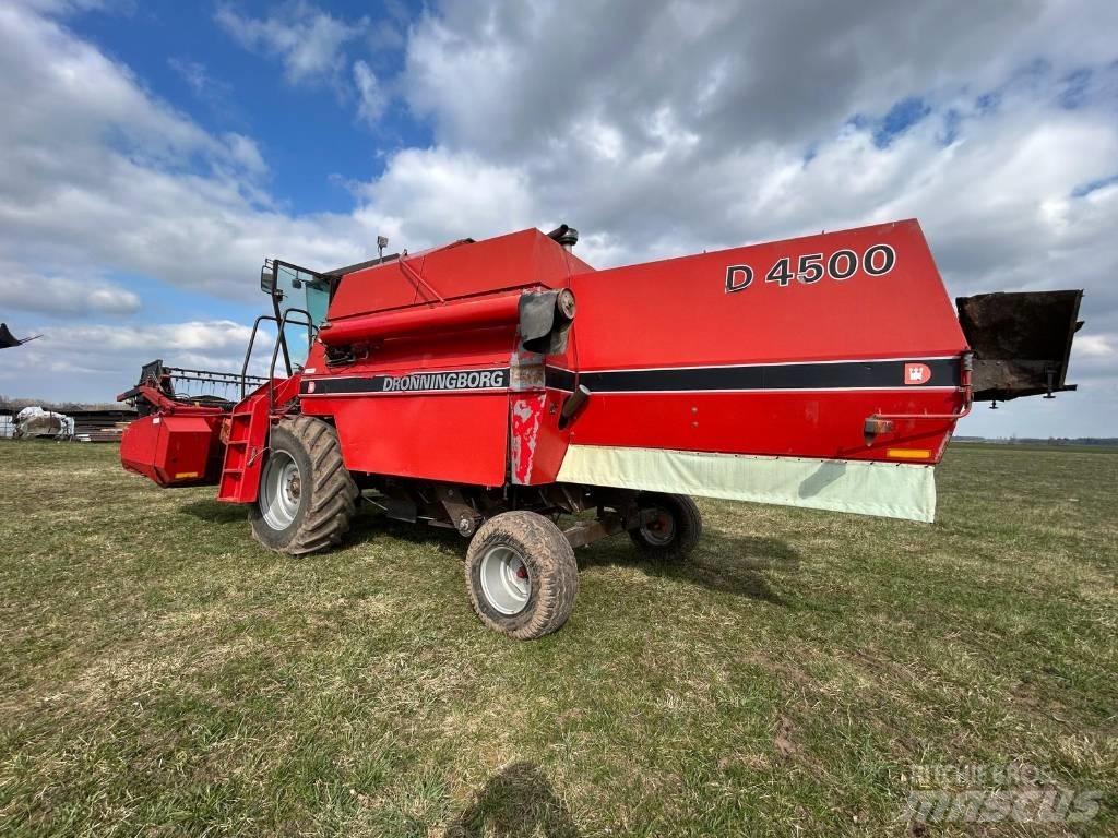 Dronningborg D4500 Mietitrebbiatrici