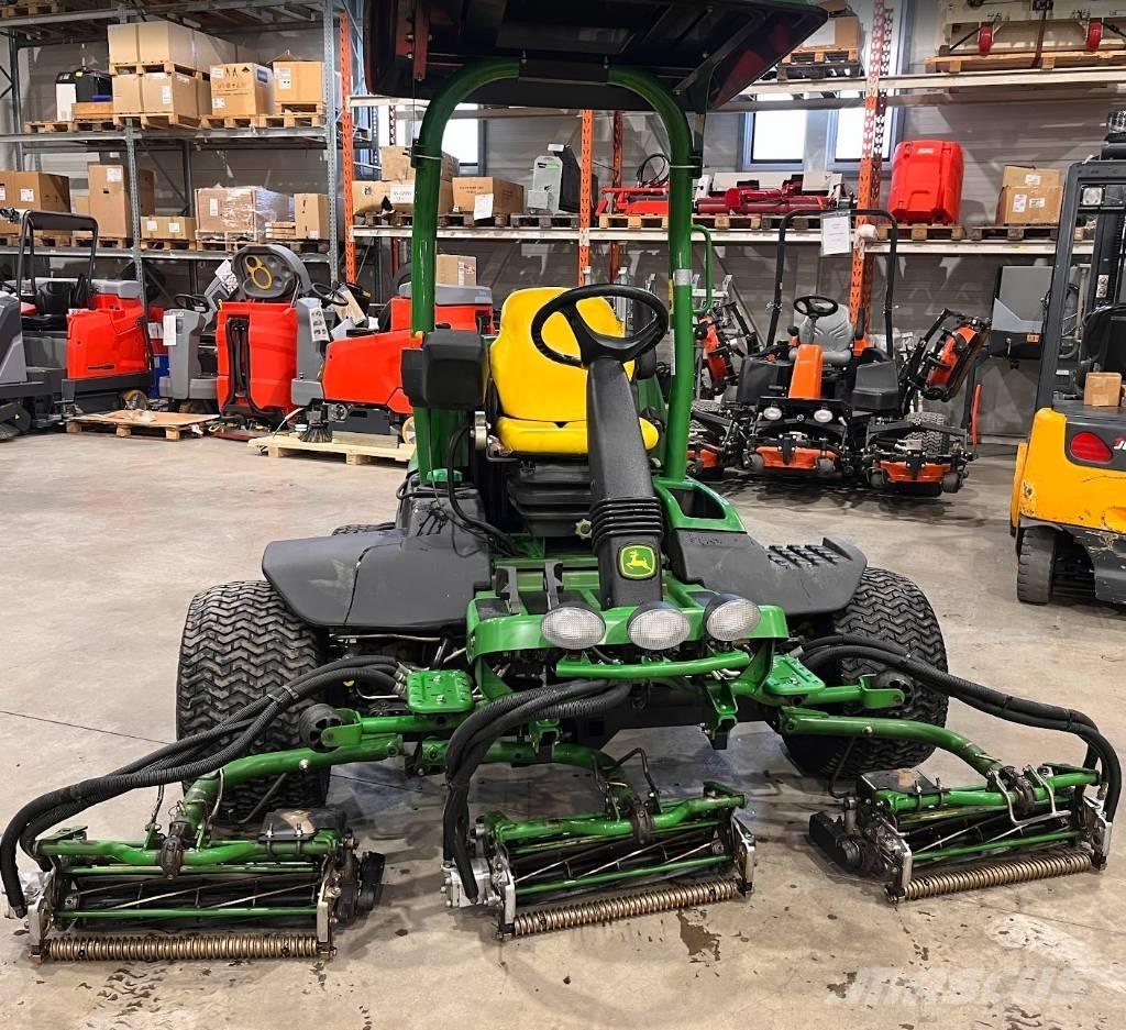 John Deere 7500A Tosaerba per il fairway