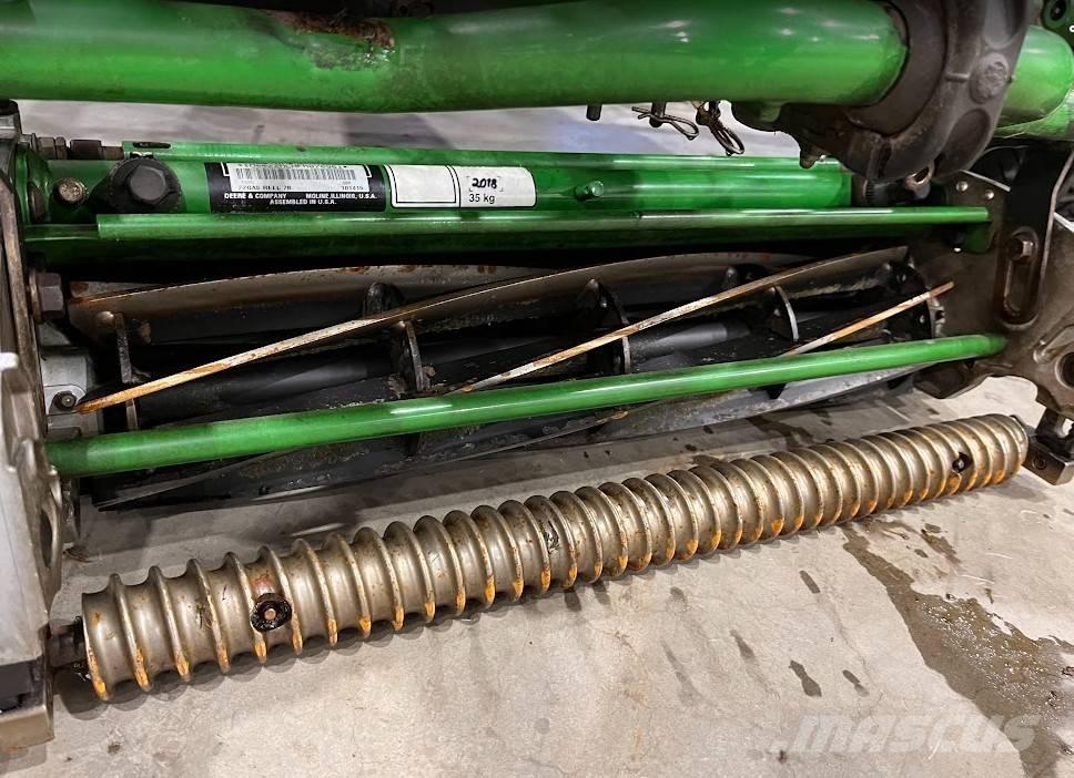John Deere 7500A Tosaerba per il fairway