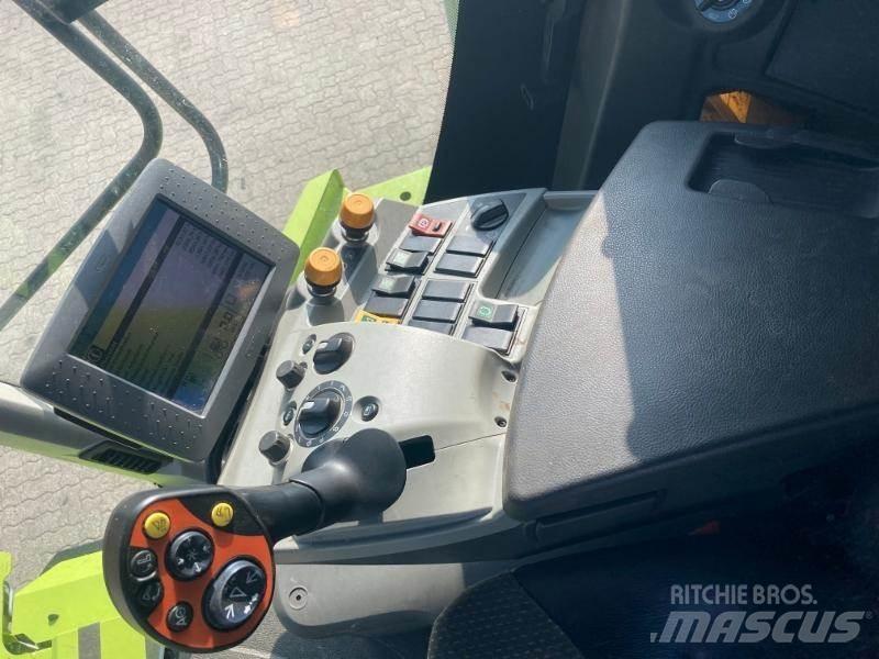 CLAAS LEXION 620 Mietitrebbiatrici