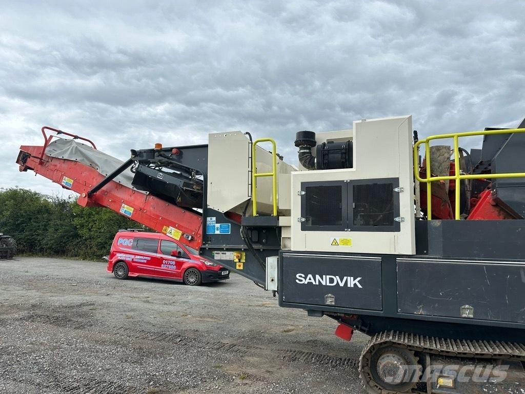 Sandvik QJ 241 Frantoi mobili