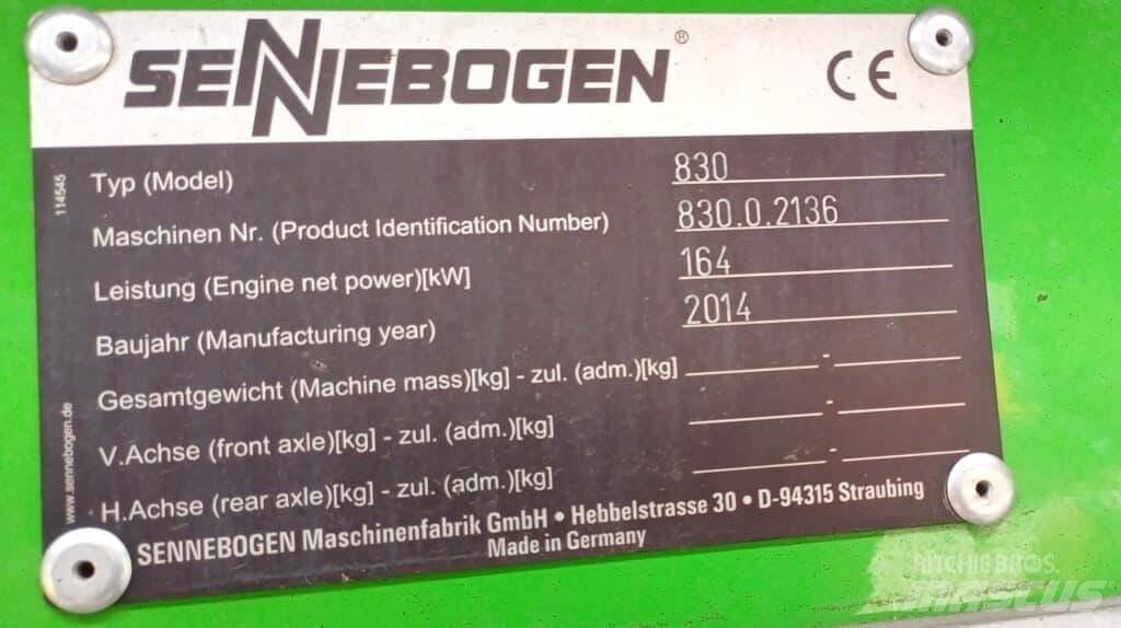 Sennebogen 830E Movimentazione rifiuti