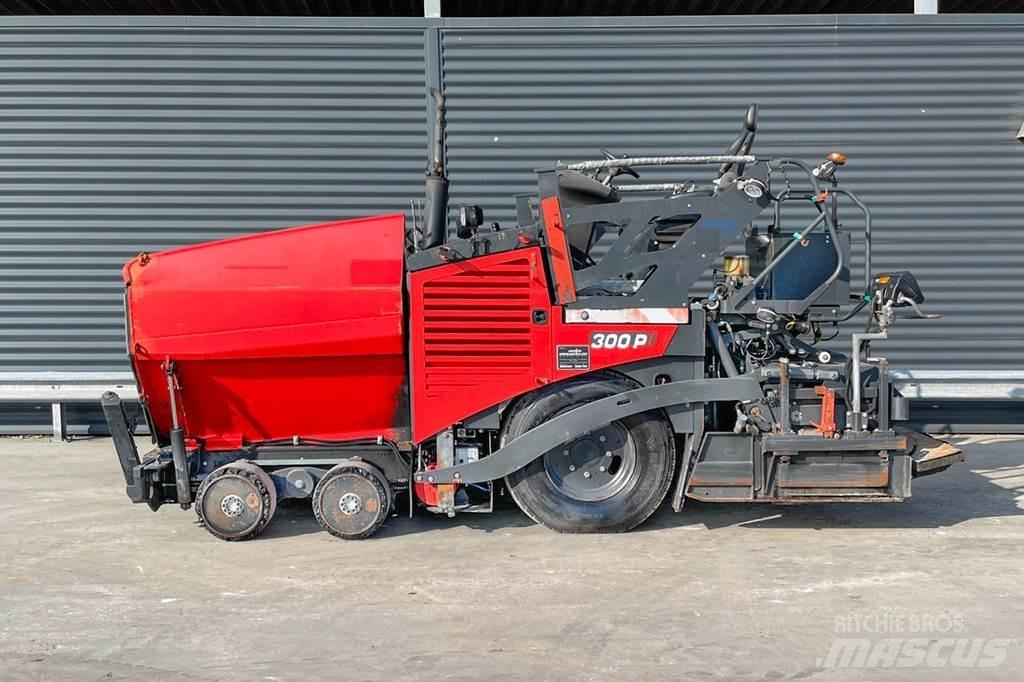 Bomag BF 300 P Finitrici