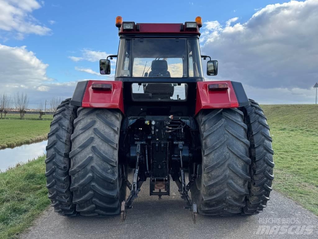 Case IH 1255 XL Trattori