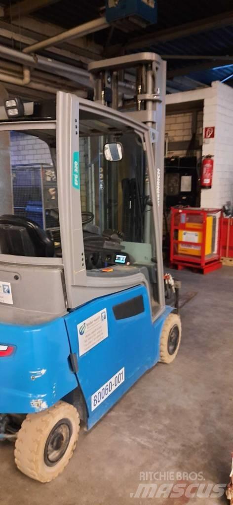 Jungheinrich EFG 320 Carrelli elevatori elettrici