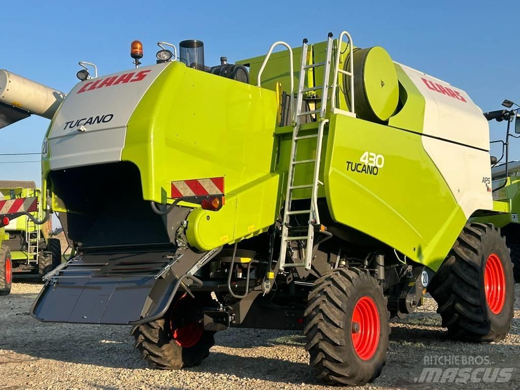 CLAAS Tucano 430 Mietitrebbiatrici