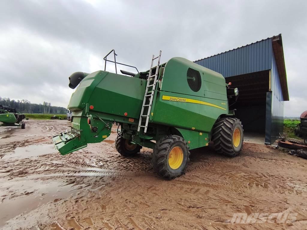 John Deere W 440 Mietitrebbiatrici