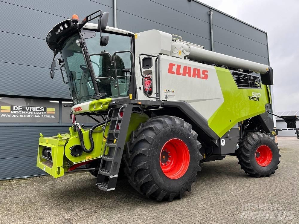 CLAAS Trion 520 Mietitrebbiatrici