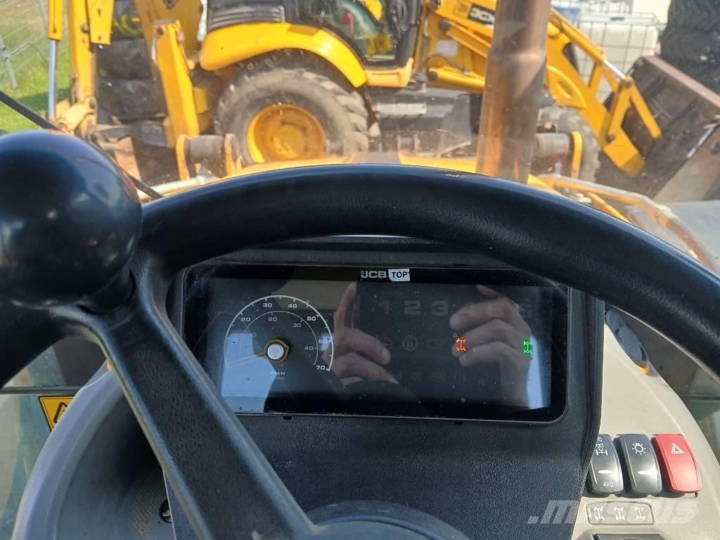 JCB 4 CX Pro Terne