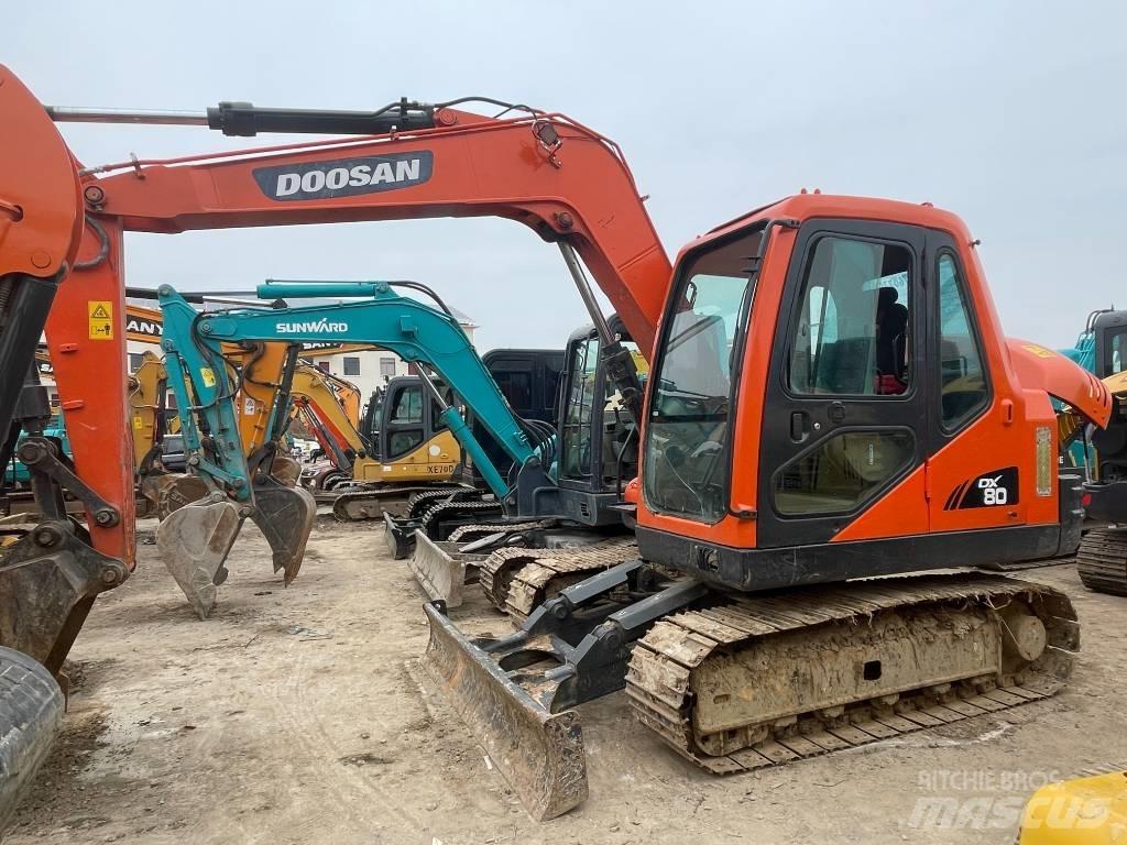 Doosan DX80 Miniescavatori