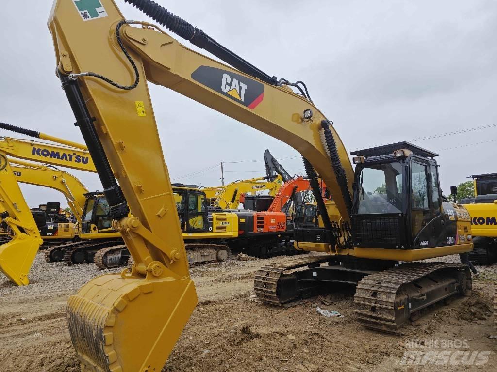 CAT CAT320d Escavatori medi 7t - 12t