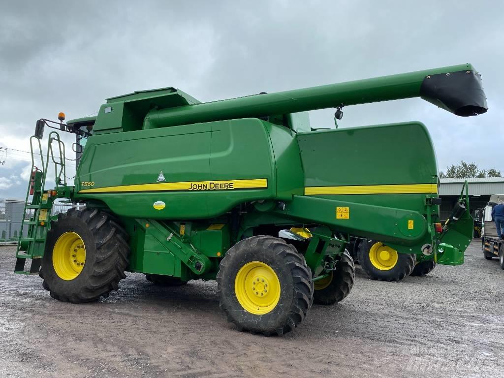 John Deere T 560 Mietitrebbiatrici