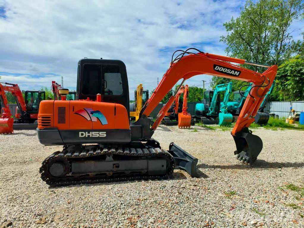 Doosan DH 55 Miniescavatori