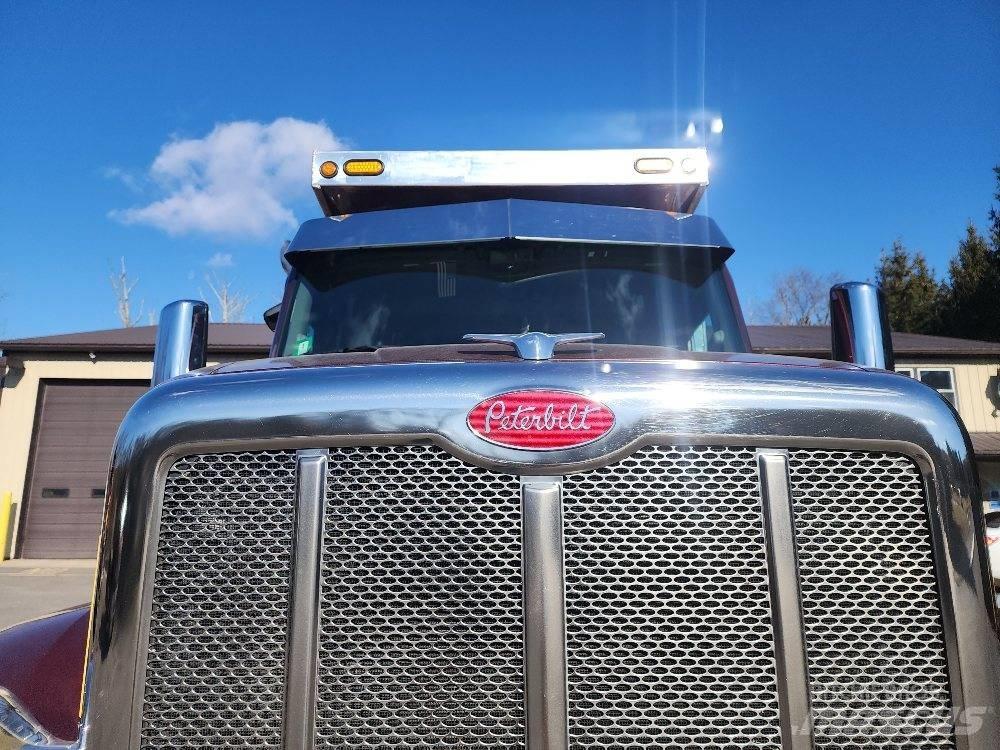 Peterbilt 567 Motrici e Trattori Stradali