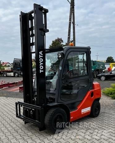 Toyota 02-8 FG F 25 Carrelli elevatori GPL