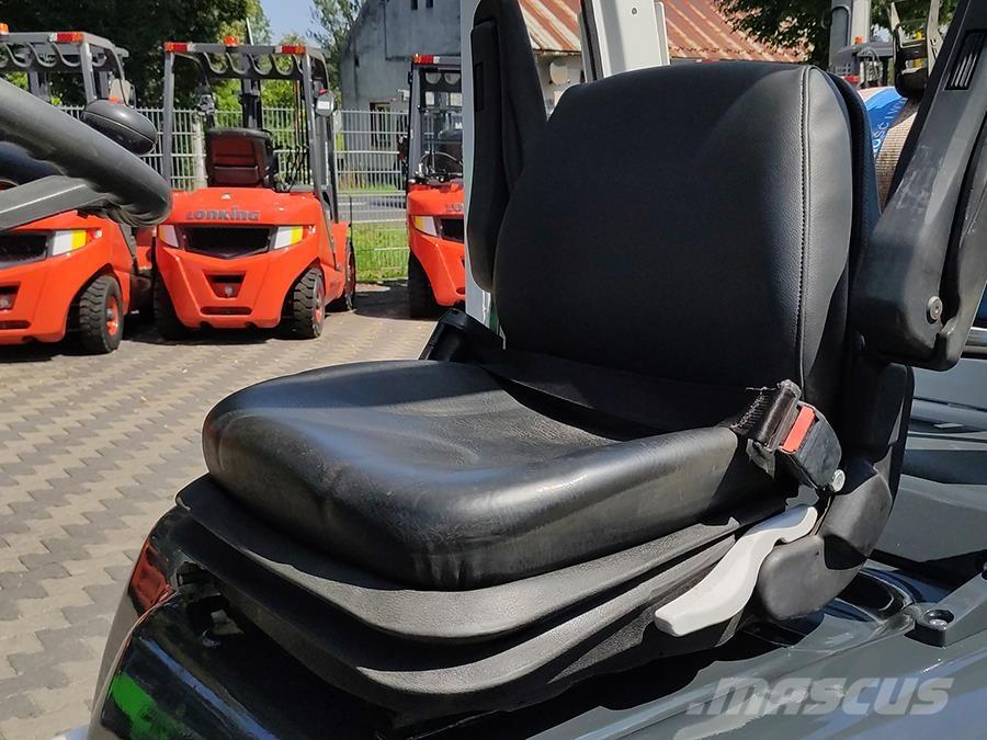 Nissan U1D2A25LH Carrelli elevatori GPL