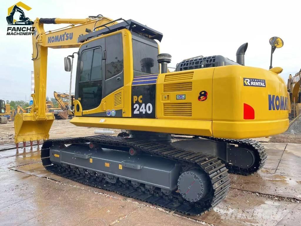 Komatsu PC240 Escavatori cingolati