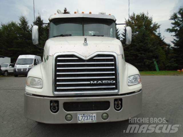 Mack CXU 613 Motrici e Trattori Stradali
