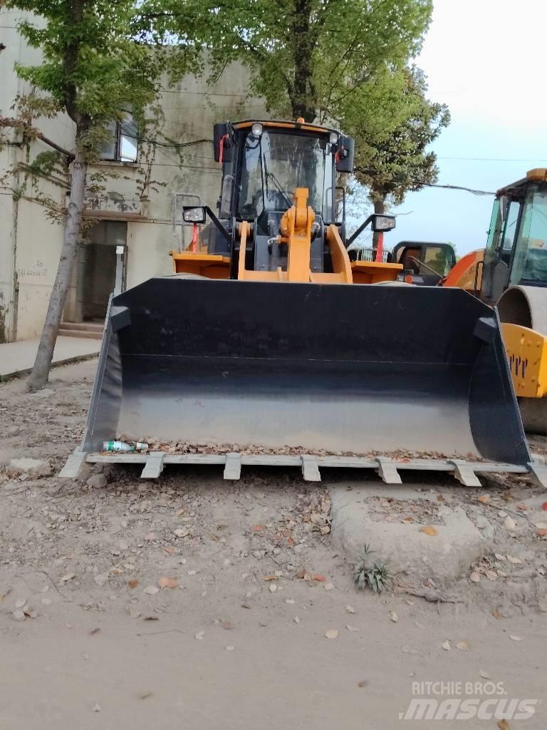LiuGong 856H Pale gommate