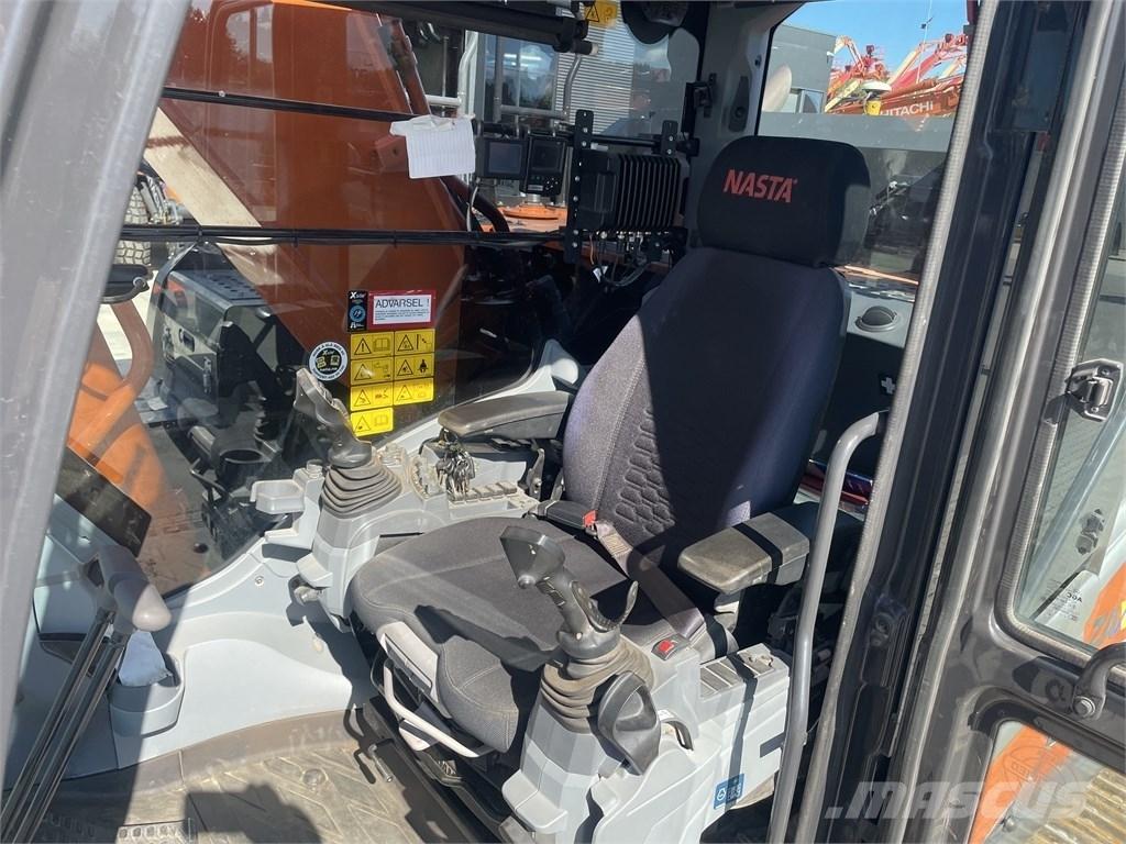Hitachi ZX 300 LC-7 Escavatori cingolati
