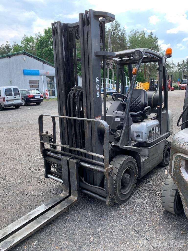 Nissan U1D2A25PQ Carrelli elevatori GPL