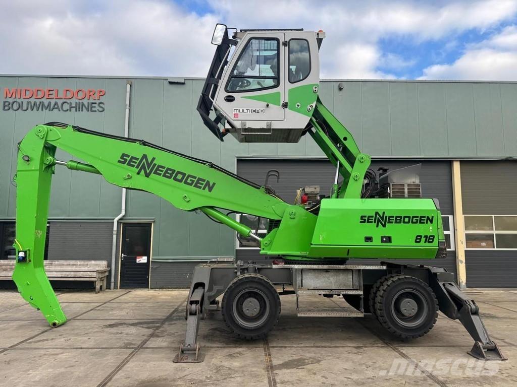 Sennebogen 818M Movimentazione rifiuti